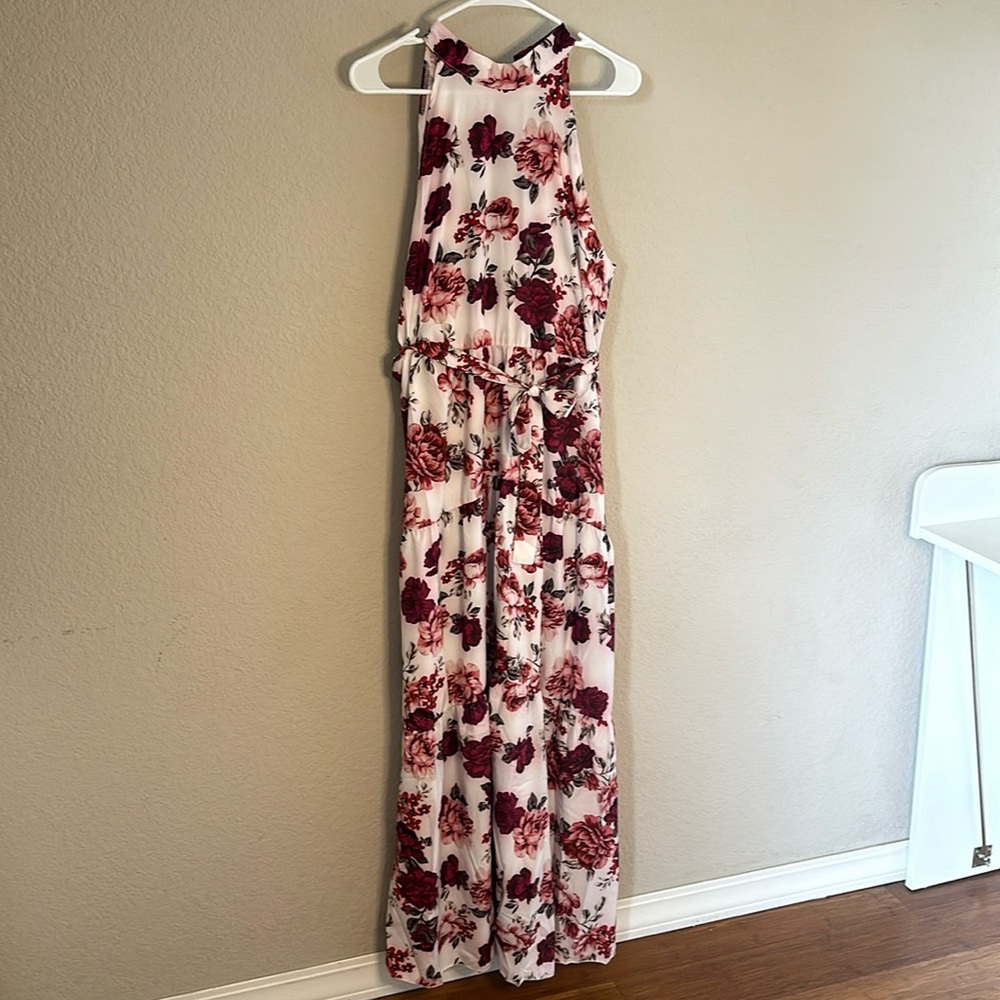 Floral halter maxi dress sz m